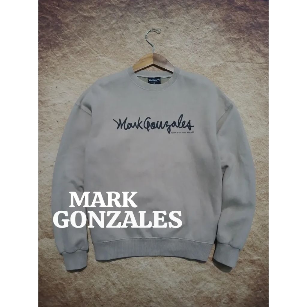 crewneck MARK GONZALES bahan tebal recomend bekas/second/preloved