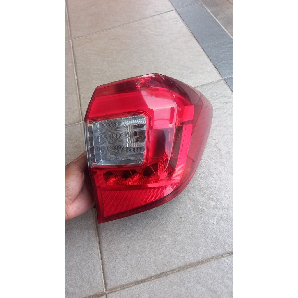Stoplamp daihatsu new sirion 2019/2023