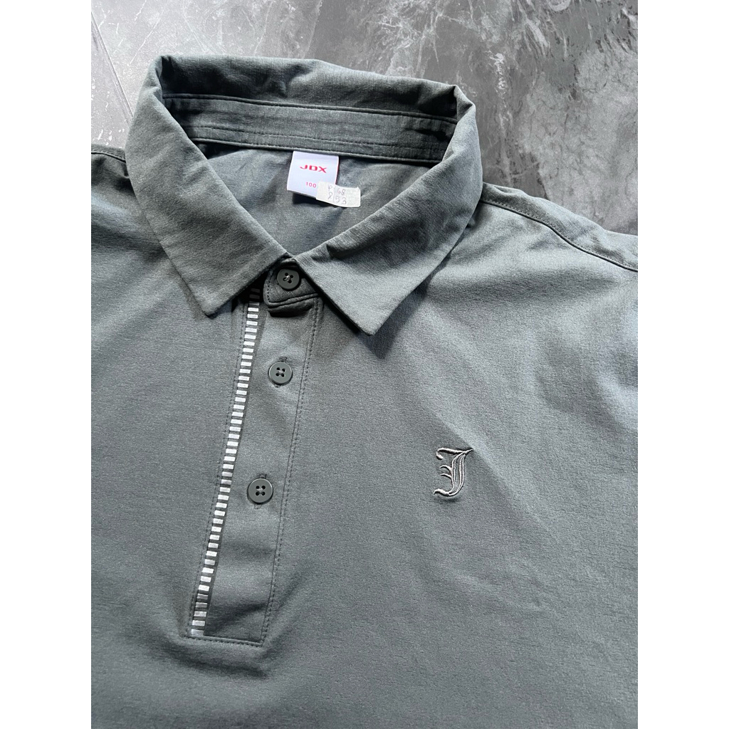 kaos kerah JDX size M fit L