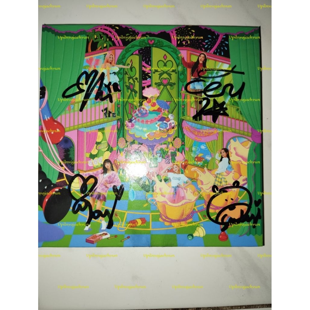 [READY STOCK] SIGNED ALBUM RED VELVET FINALE