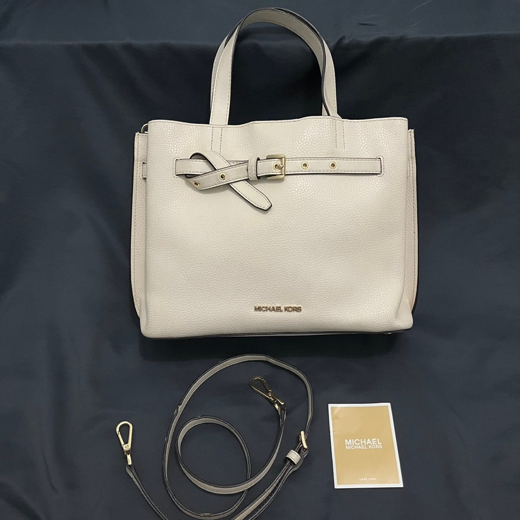 MK Emilia Satchel Light Cream