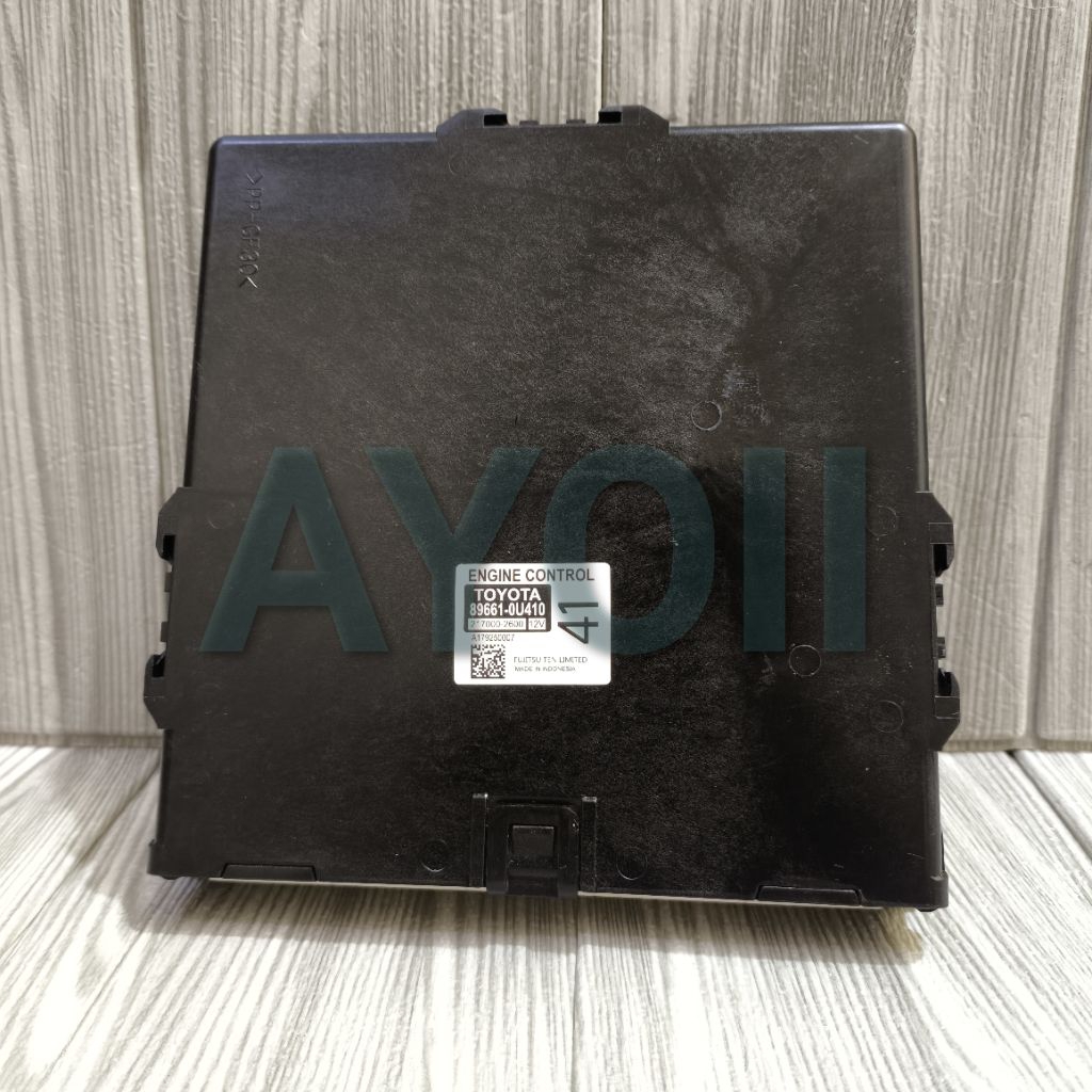 Ecu Computer Engine Control Toyota Yaris Vios 89661-0U410 Original