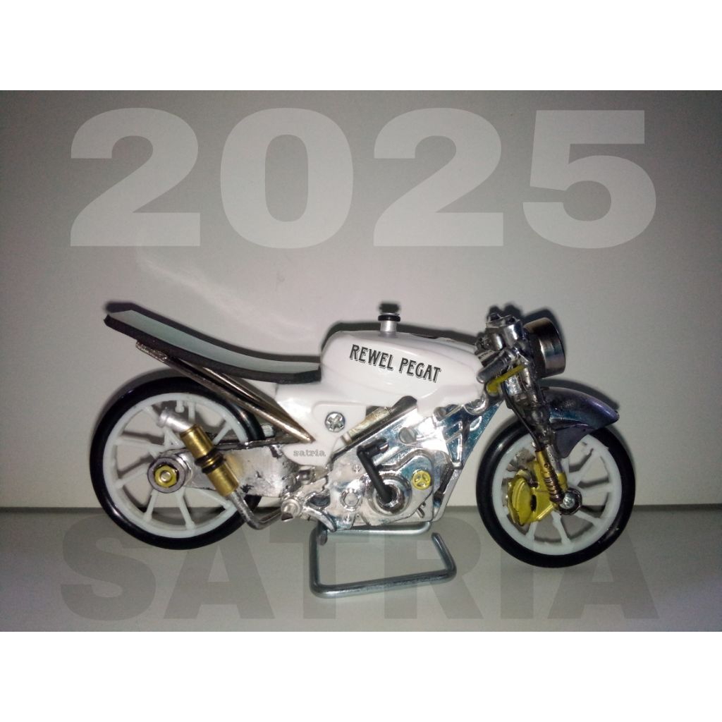 Miniatur motor drag NINJA R 2025