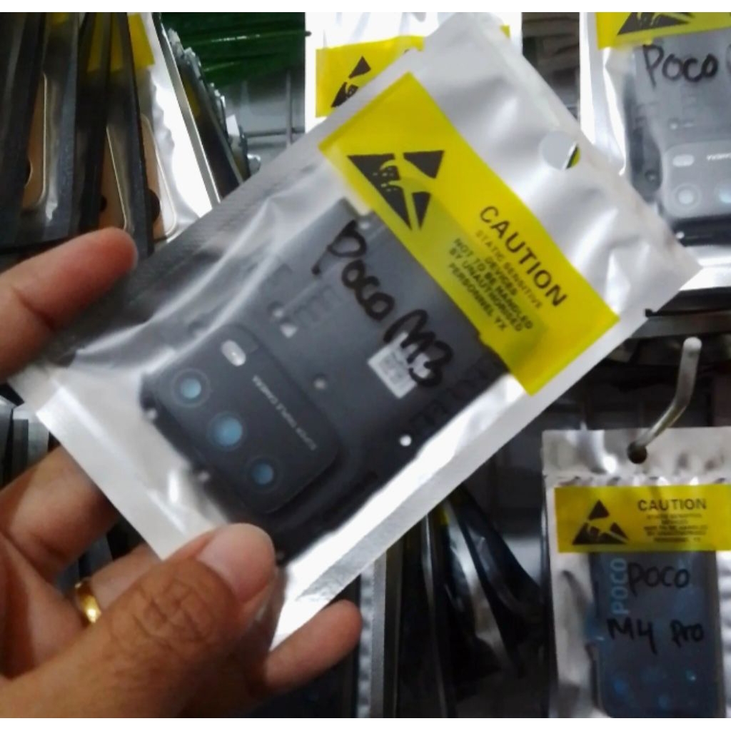 Kaca kamera hp PoCo m3 + ring lensa kmera Poco m3