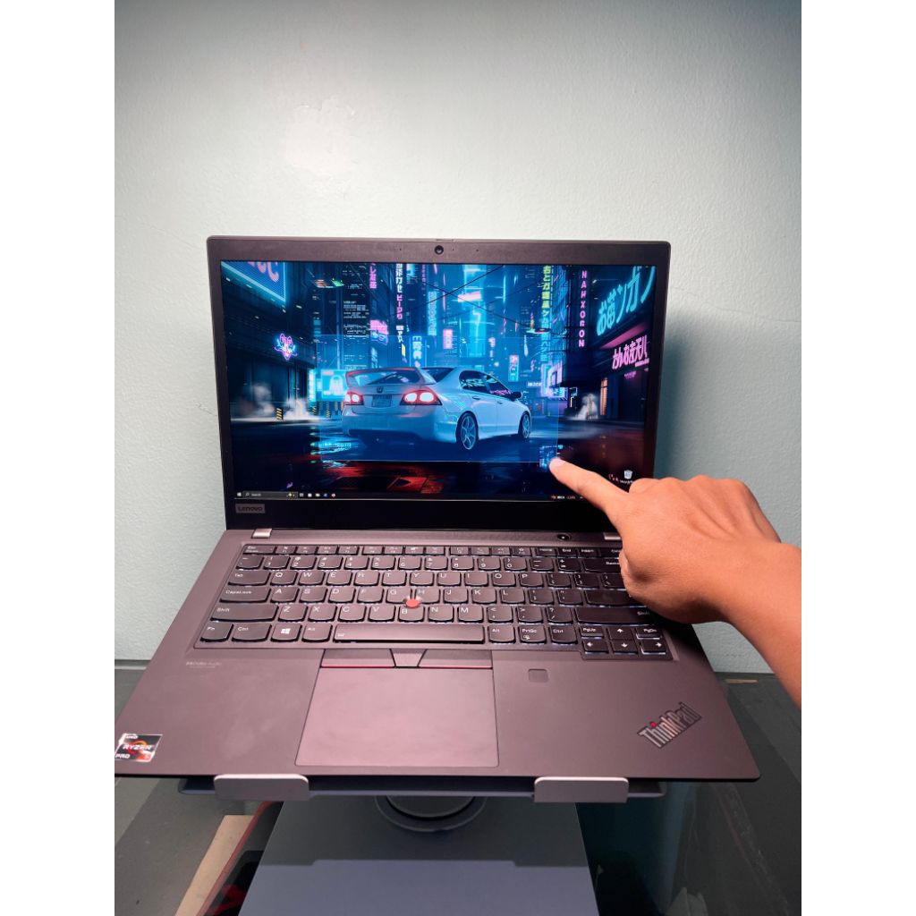 Laptop Thinkpad T14 Gen 2 AMD Ryzen 5 Pro 5650U / RAM 16GB / SSD NVMe 256GB Touchscreen