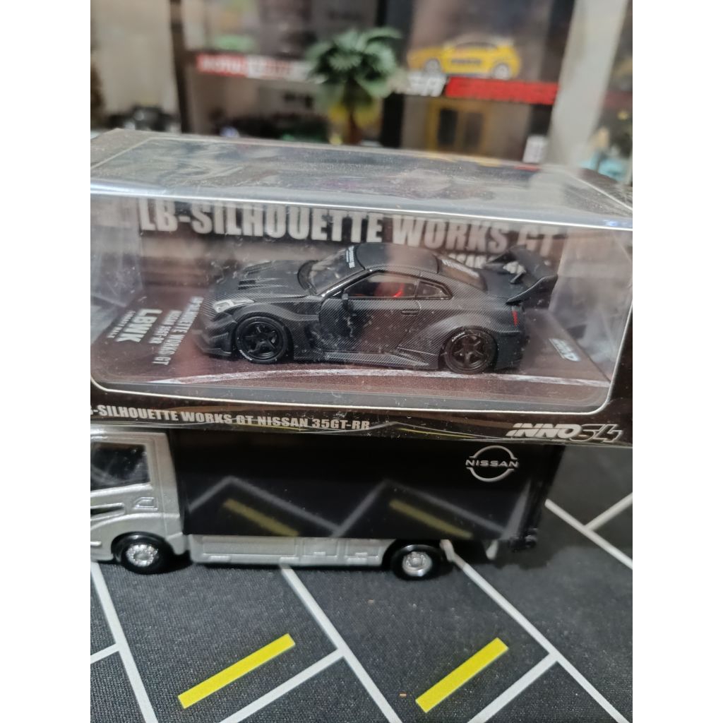 inno64 lbwk nissan r35 carbon