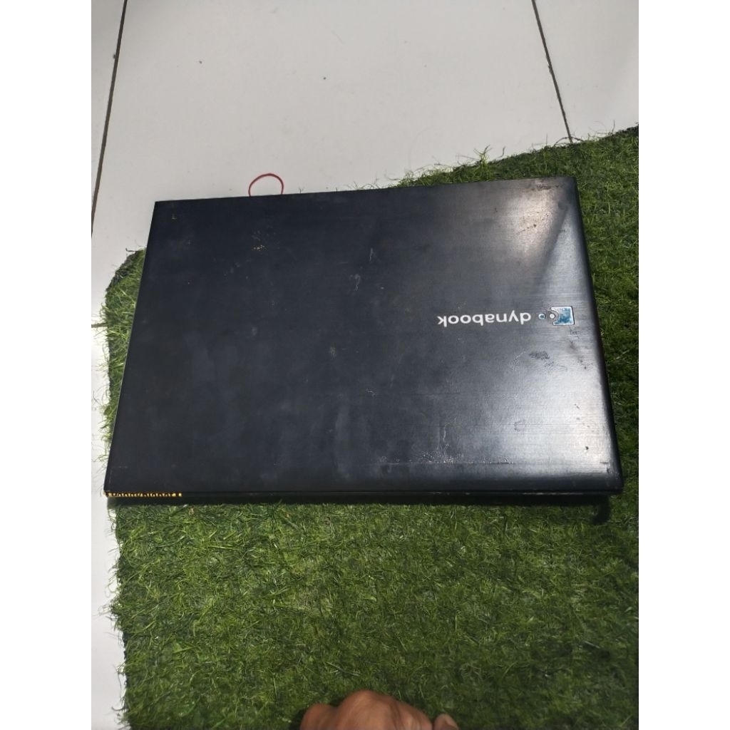 laptop tosiba portage R700 series tosiba rx3