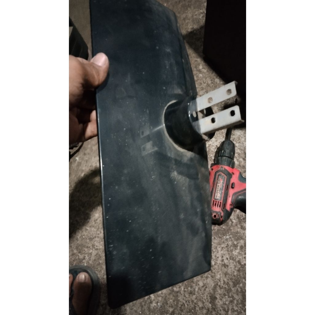 STAND KAKI TV TOSHIBA 32PB2E DUDUKAN KAKI TOSHIBA 32PB2E KAKI TV TOSHIBA 32PB2E