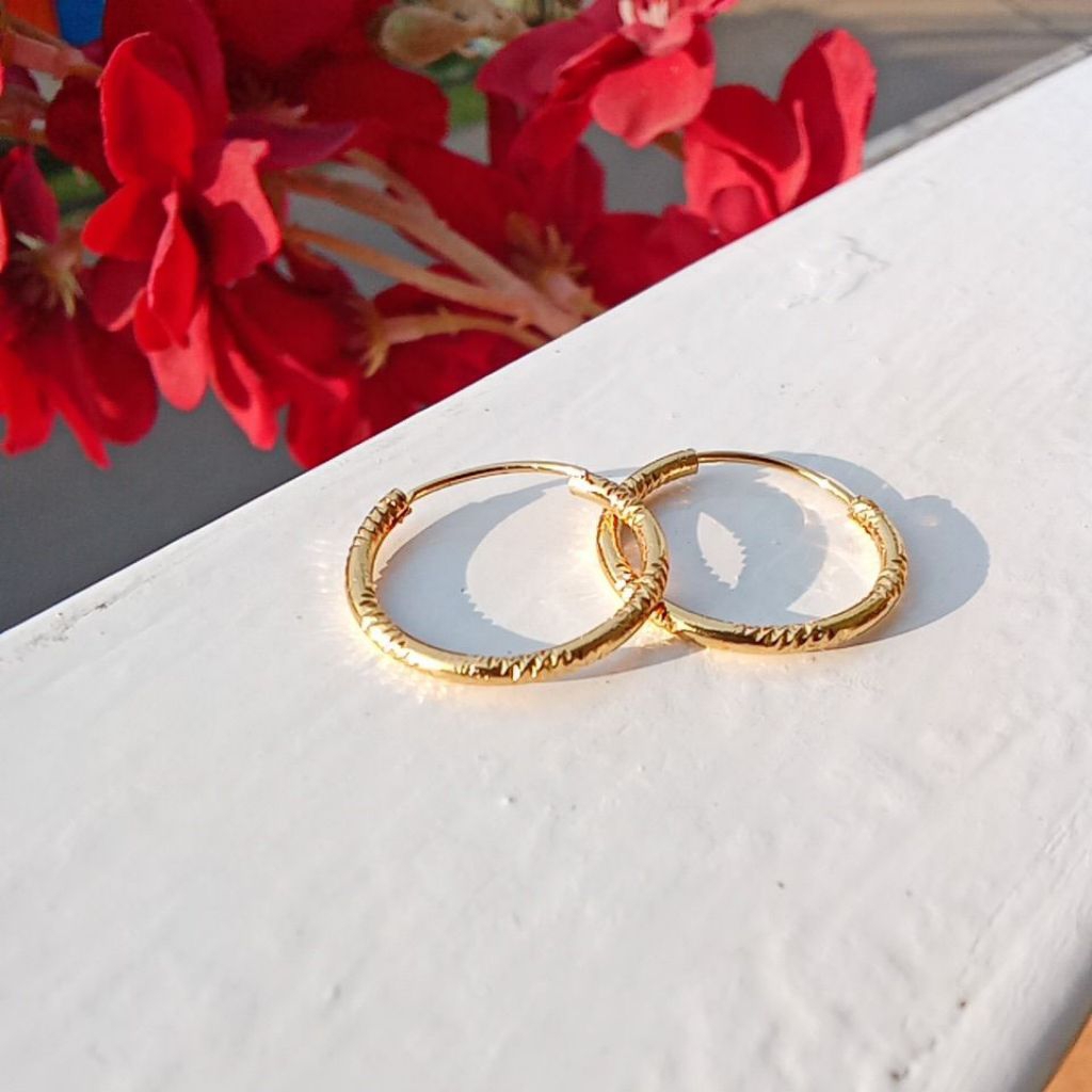 Anting titanium gipsy motif spasi