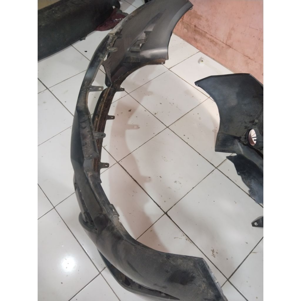 bemper depan yaris atau vios 2018-2020