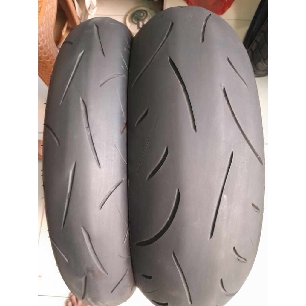 Dunlop sportmax 120/70+180/55-17..