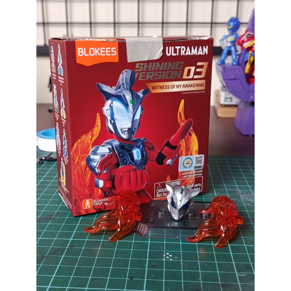 Blokees Ultraman Geed Solid Burning (OFC) ultraman SV03