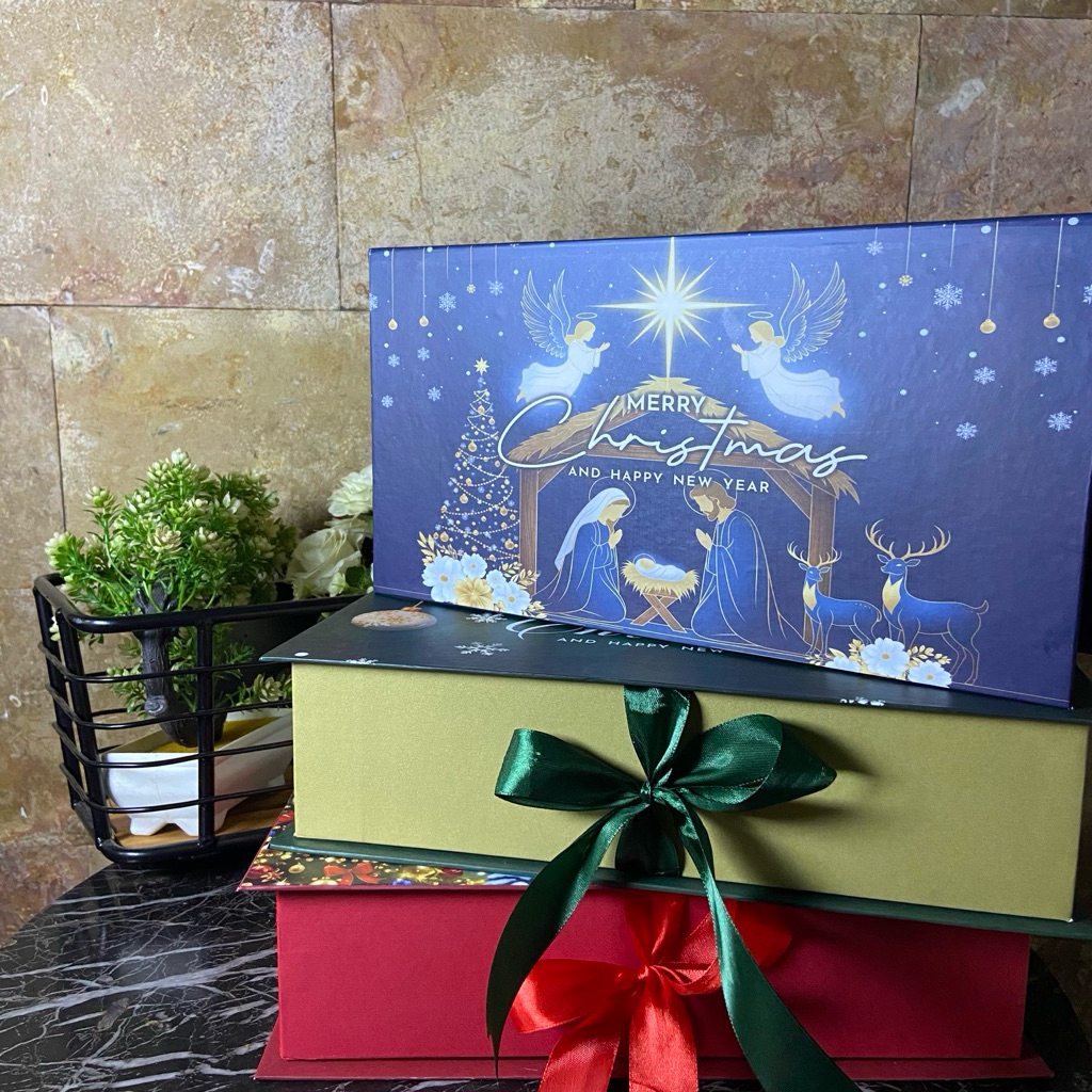 [29,5×15×7,5] hardbox buku pita natal include kartu  / kotak natal / hampers natal