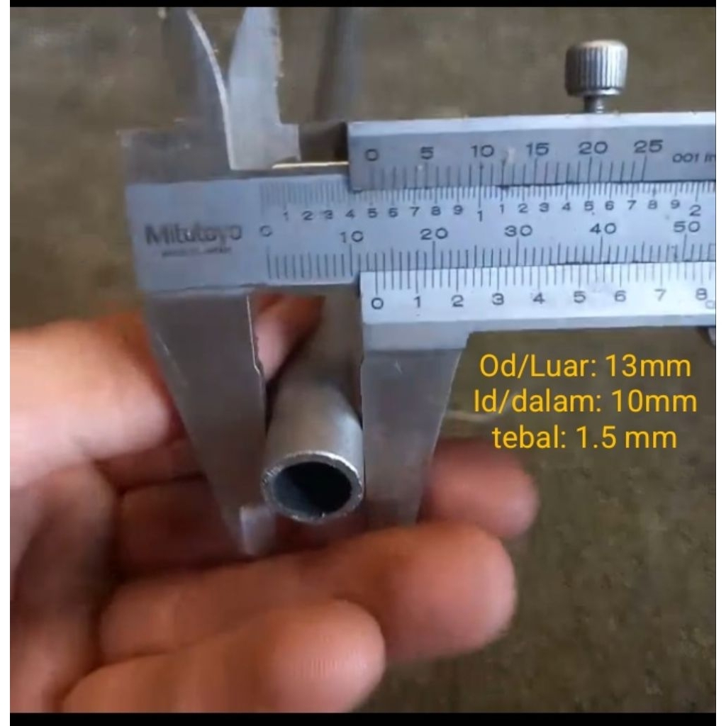 D-A Pipa Besi Seamless Ukuran OD 13 mm ID 10 mm Tebal 15 mm