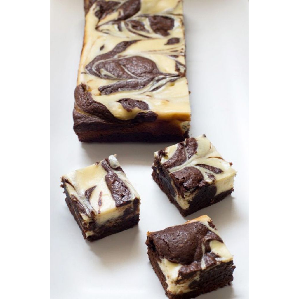 Brownies Kukus Coklat Keju Premium 22x10 cm – Lembut, Moist & Fresh Homemade by noor