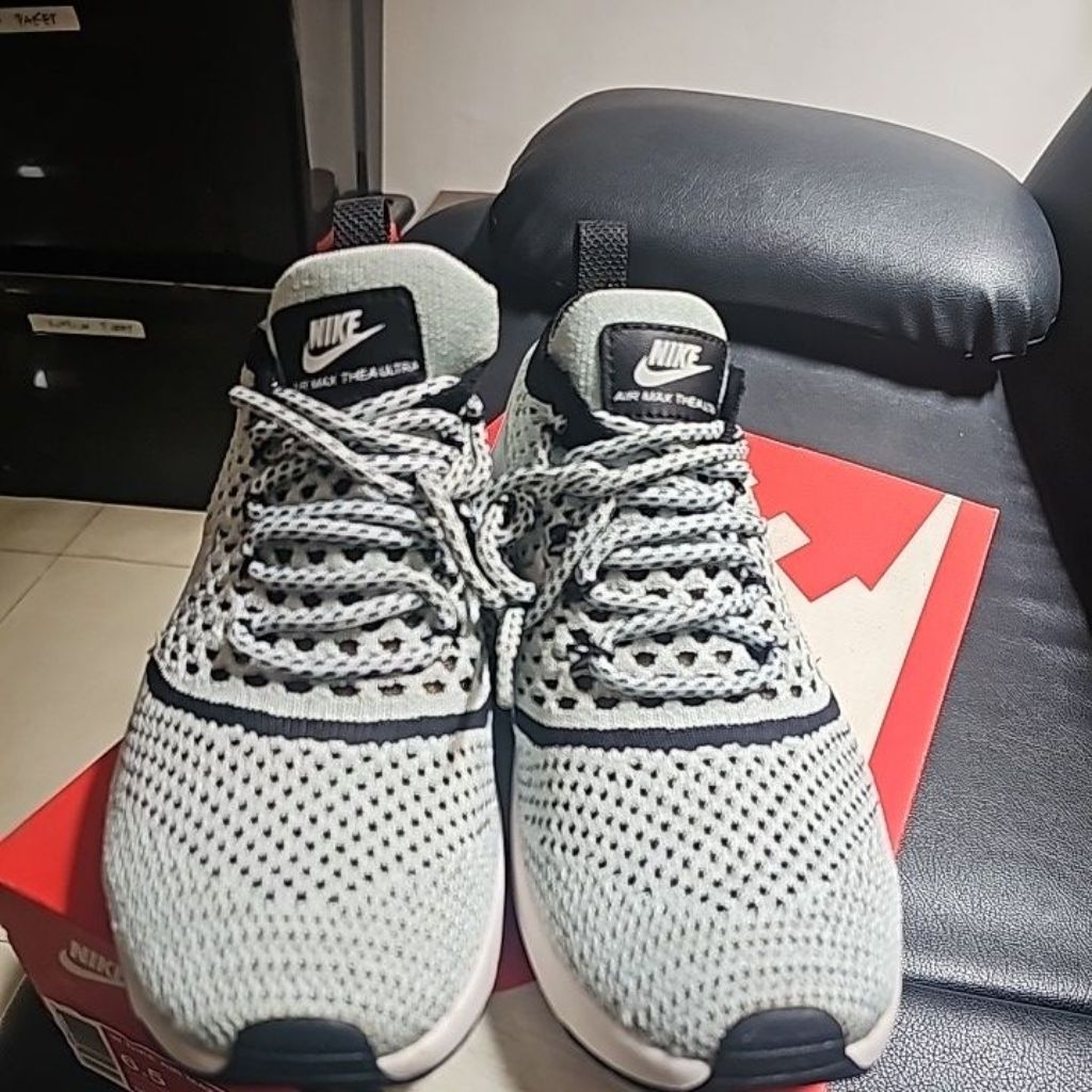 Preloved sepatu Nike Air Max Thea Ultra FK size 37.5