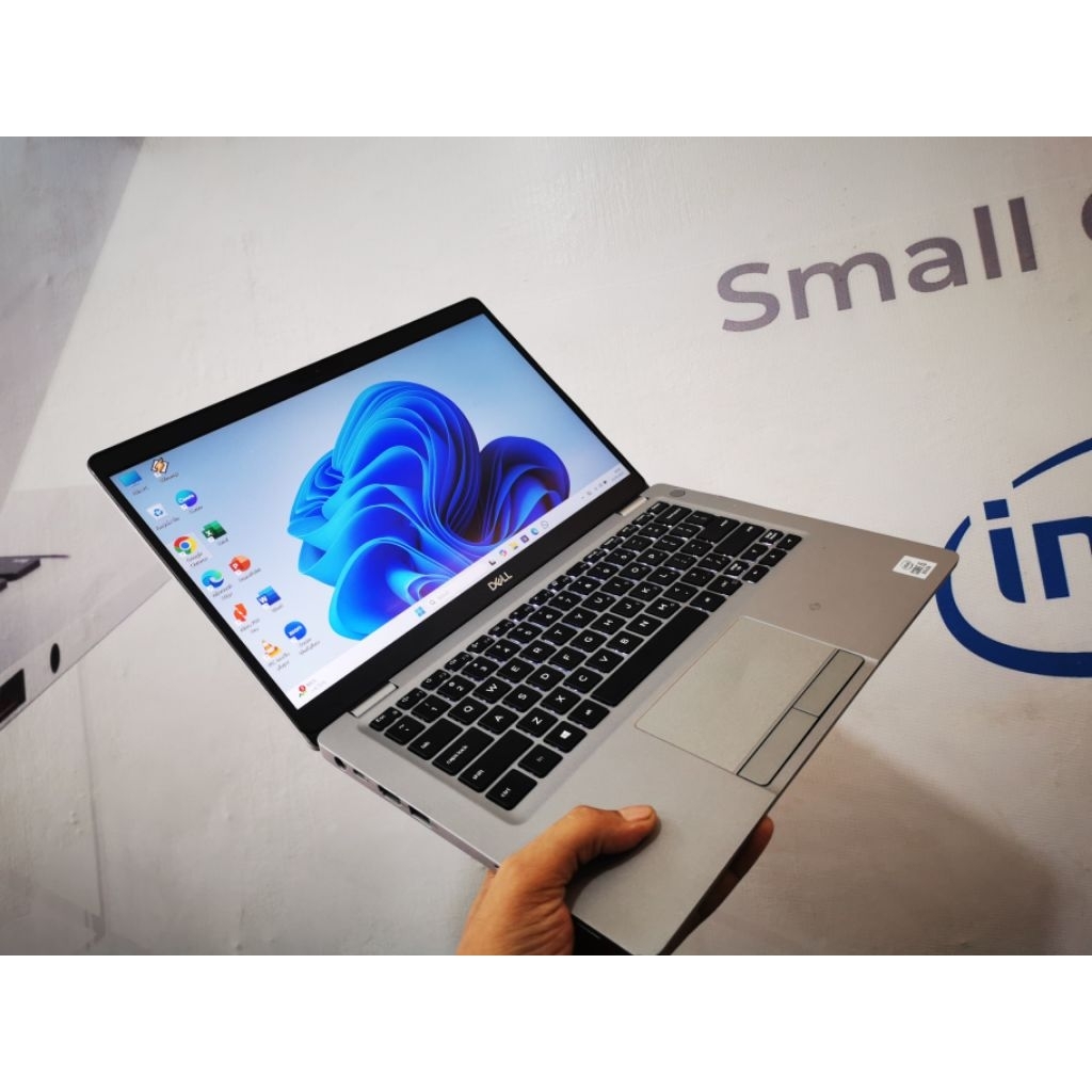 LAPTOP DELL LATITUDE 5310 KONDISI BEKAS ( LIKE NEW )