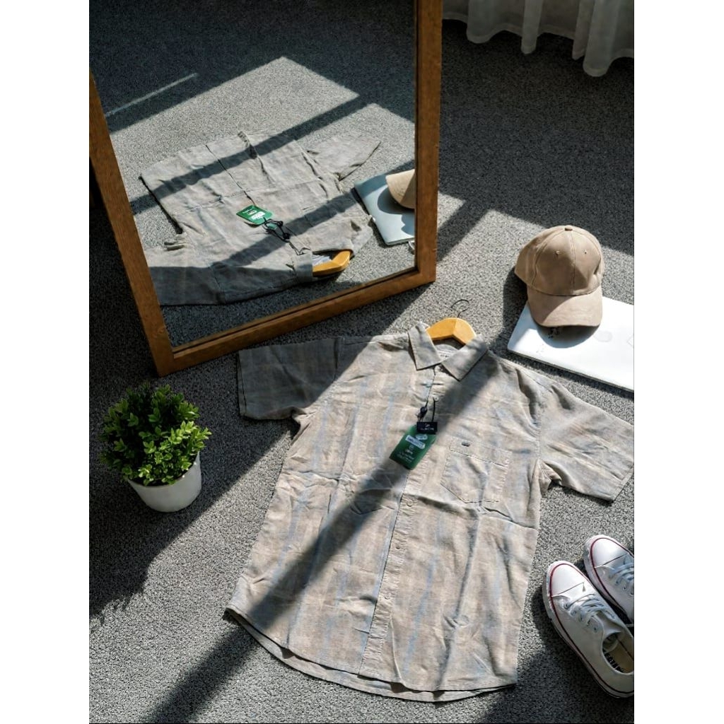 Kemeja Pendek Picasso Original