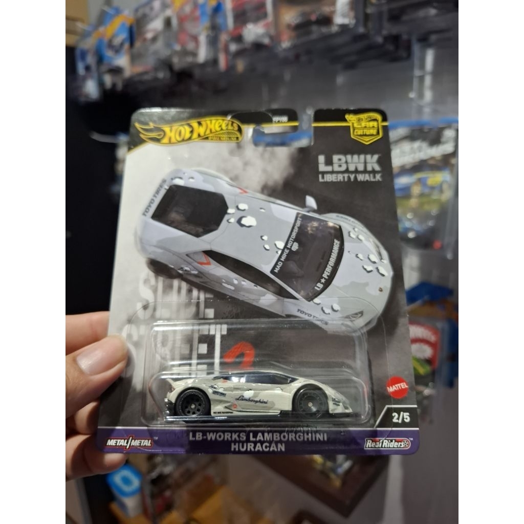 Hot Wheels Premium Lamborghini Huracan LBWK