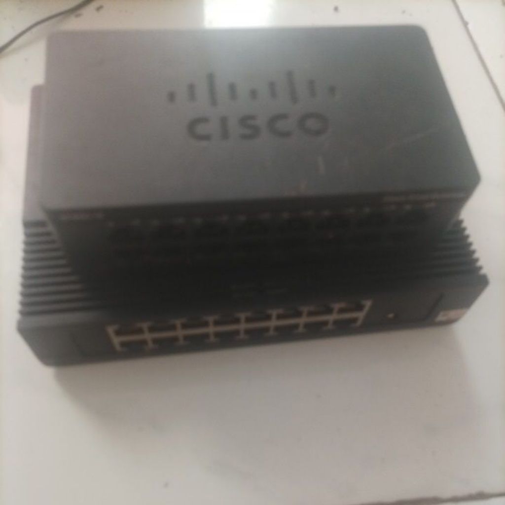wifi SWIT hub 16port Cisco/tplink