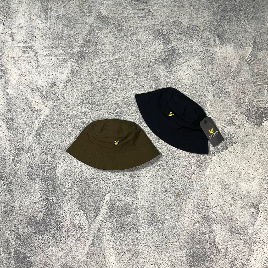Lyle and Scott Reversible Buckethat Original