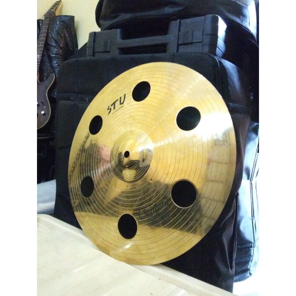 Cymbal Centent Stu 18” Bekas