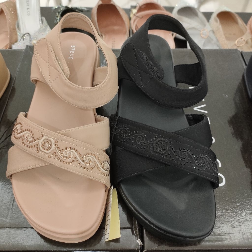 Sandal tali wanita Steve & co SALE