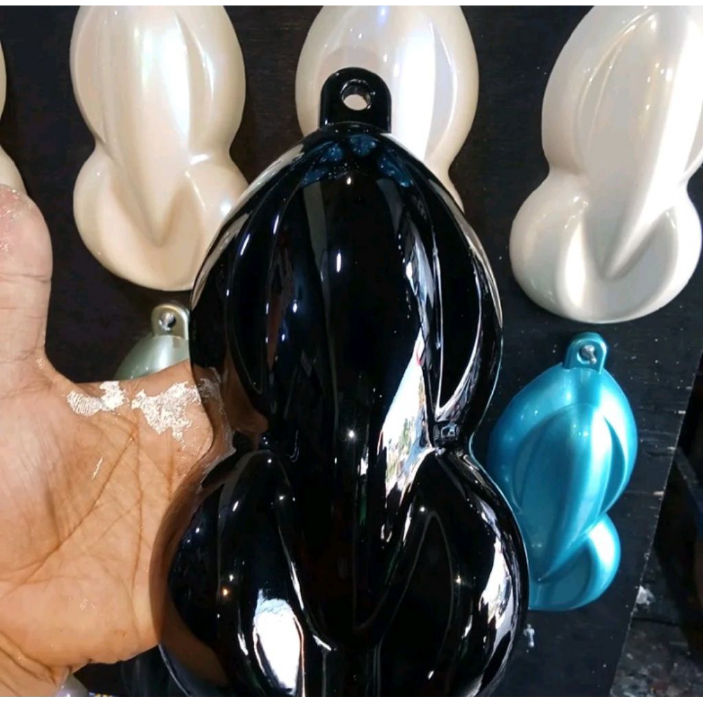 cat warna hitam pekat/hitam deep cat motor/mobil cat jenis PU