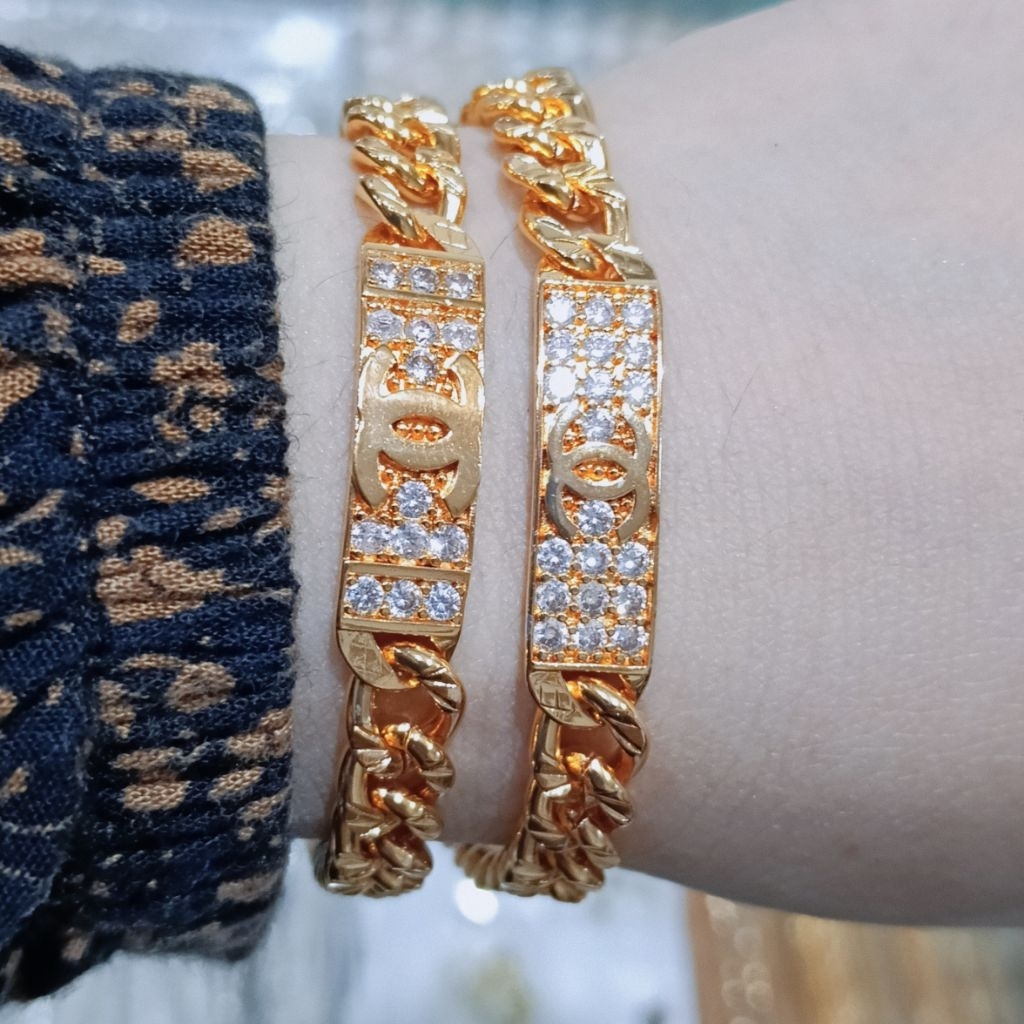 Gelang Emas Aksesoris Fashion  Plat C C Cantik Wanita Remaja Dewasa
