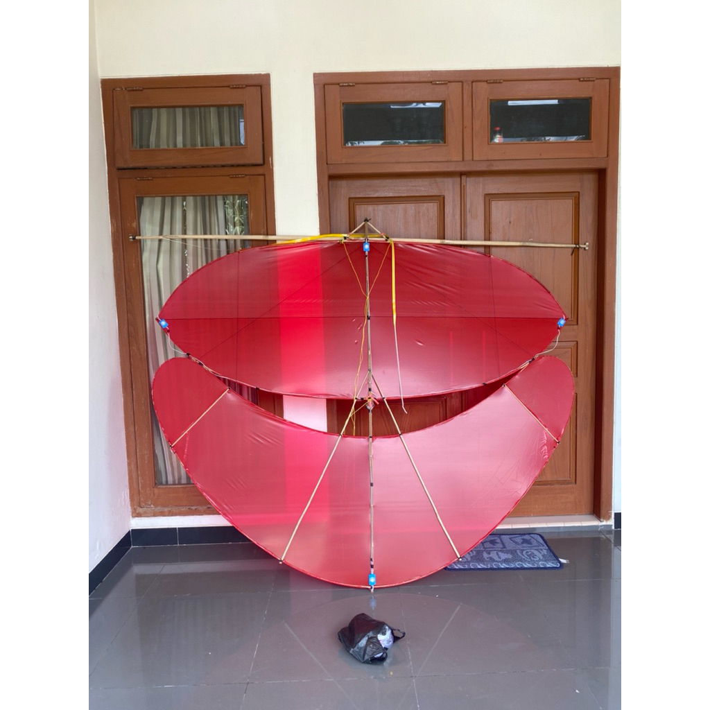 KERANGKA LAYANGAN GAPANGAN 2 METER SUDAH TERMASUK SENDAREN