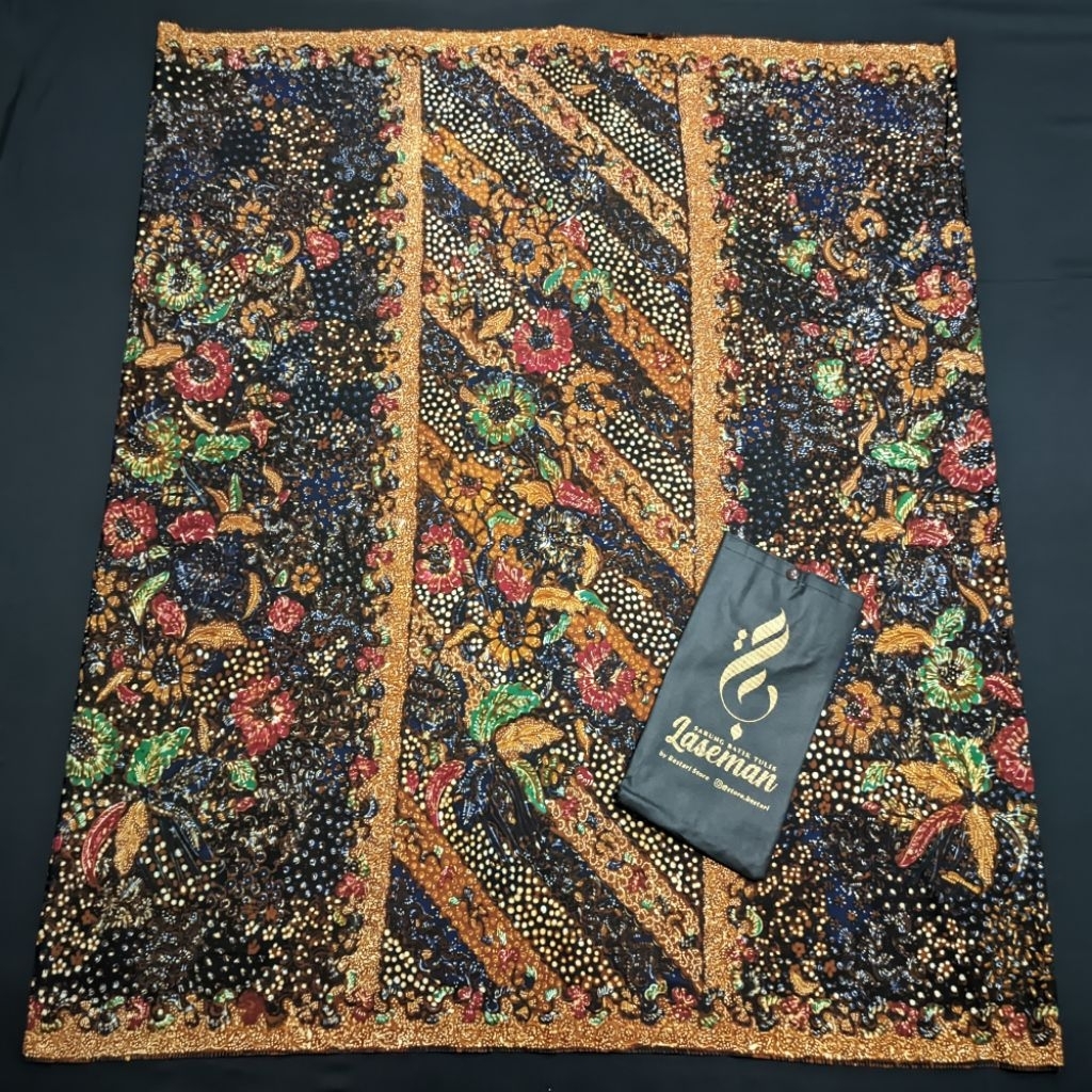 Laseman : Premium Jumbo | Sarung Batik Tulis Lasem Asli