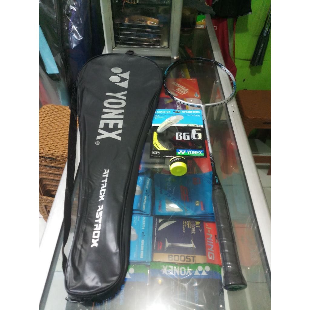 RAKET BADMINTON YONEX ASTROX 88S PRO