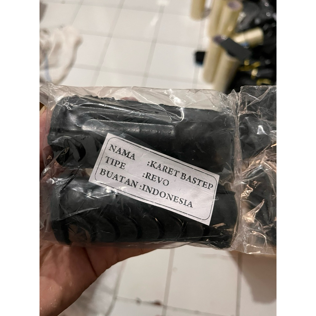 karet step depan supra X supra 125 supra x 125 fi new supra fit supra fit new