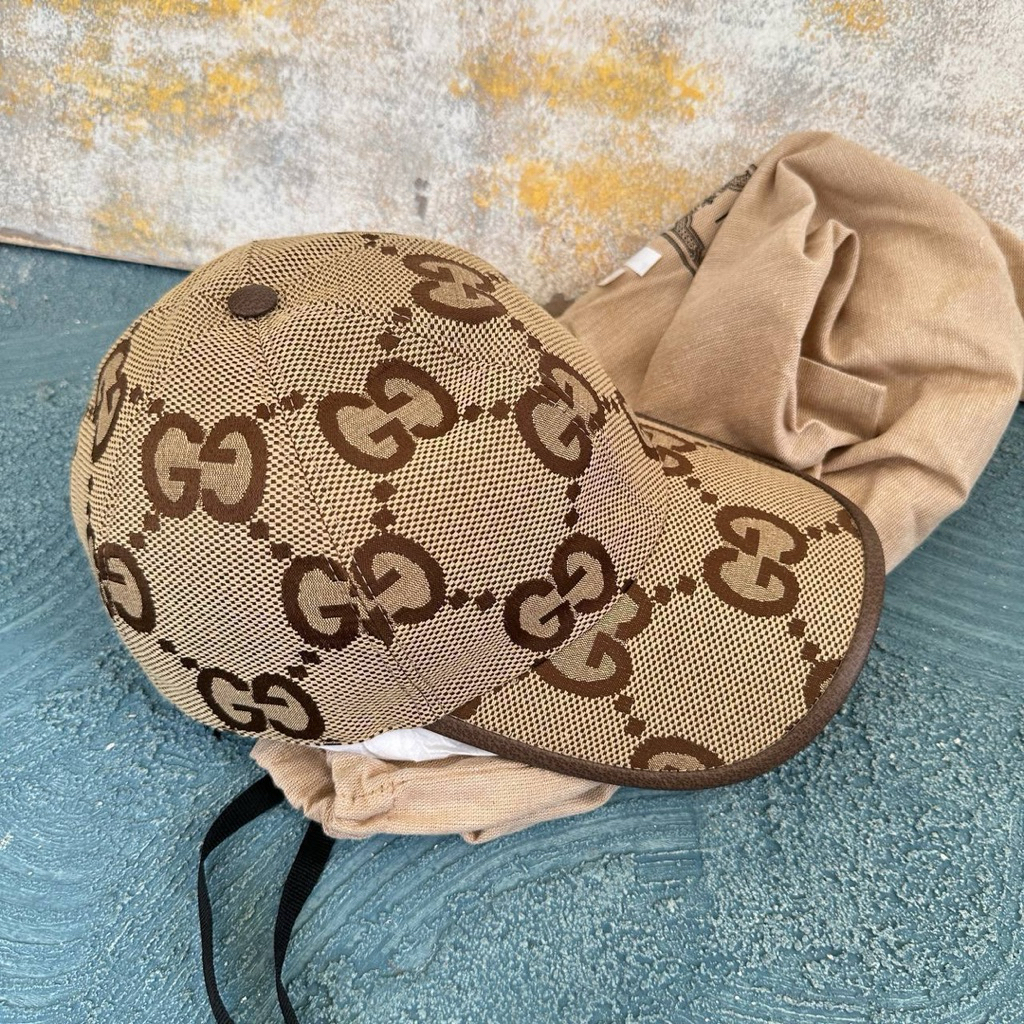 GUCCI MAXI GG CAP BROWN