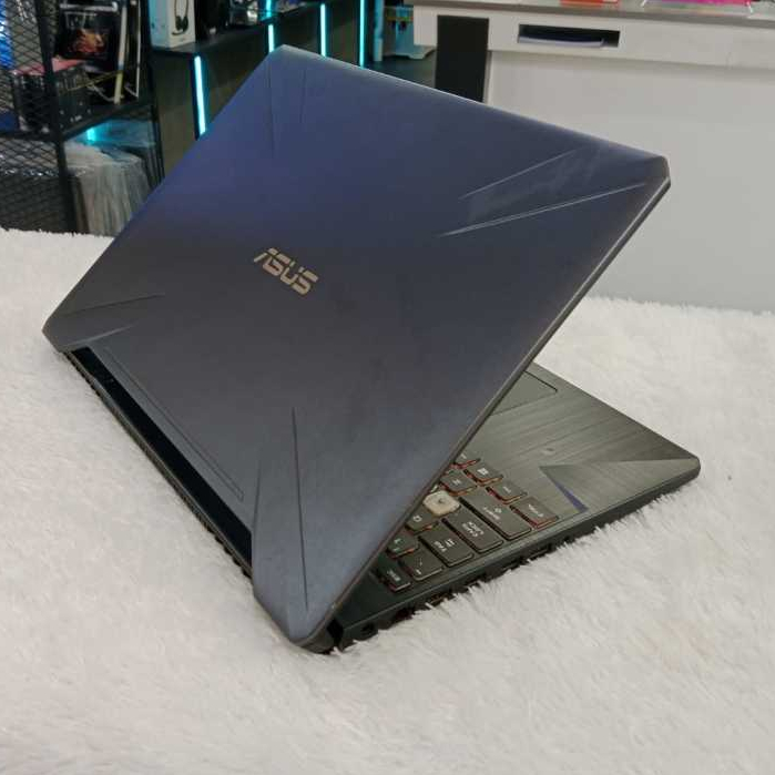 LEPTOP TUF GAMING Fx505dy Amd ryzen 5 Ram16 gb  SSD 128  GB + HDD 1 TB  Vga rx560 4gb INCH  WINDOWS 