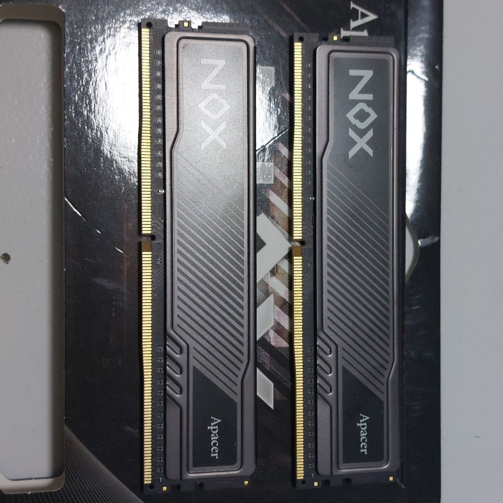 Apacer Nox KIT 16GB