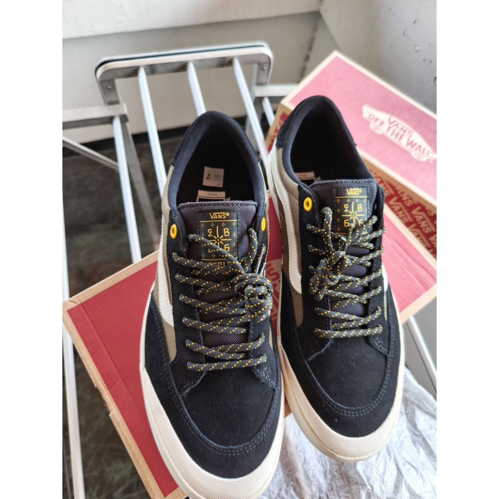 VANS BERLE PRO MILITARY GREEN RESMI NAVYA RARE ITEM