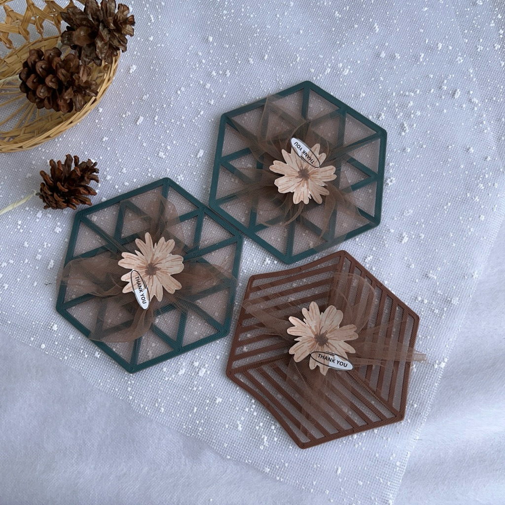 Souvenir tatakan gelas/Souvenir pernikahan/modern/kekinian/unik/souvaestetick