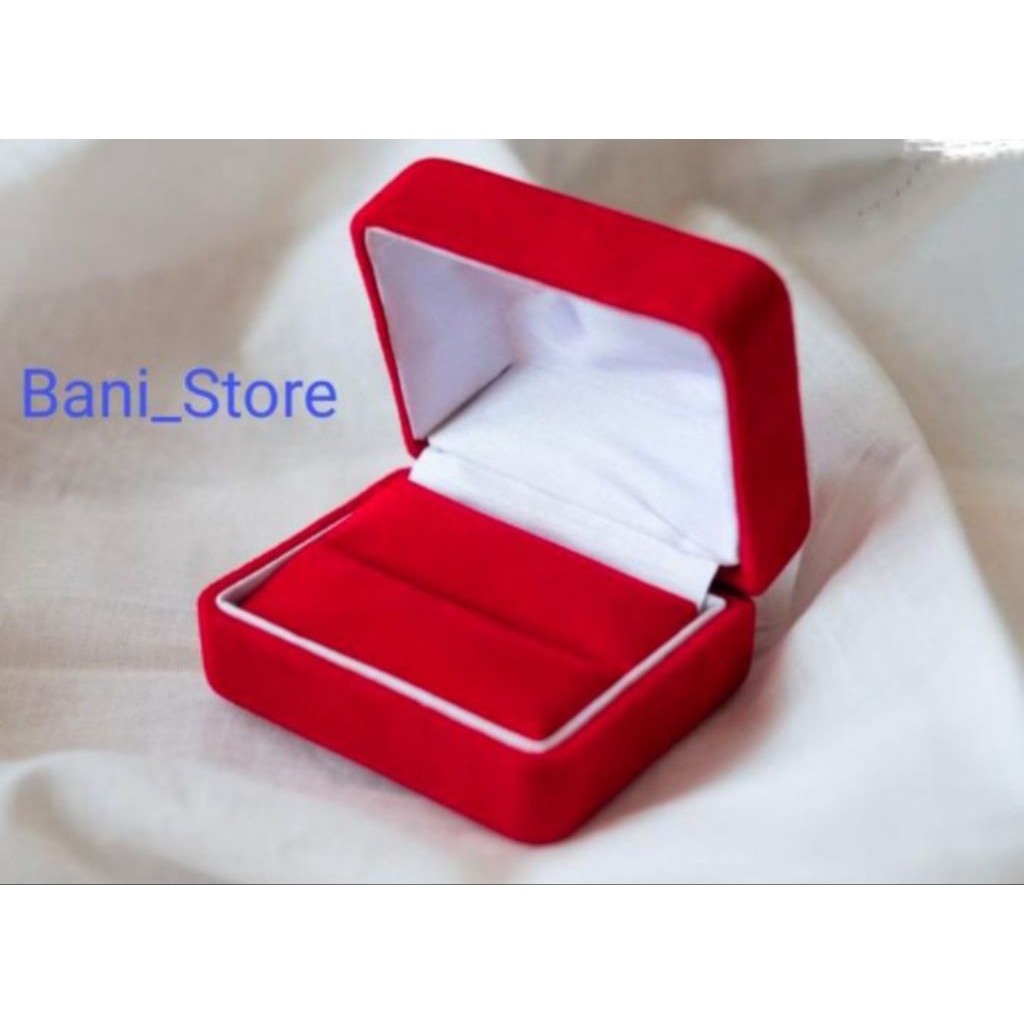 KOTAK CINCIN, KOTAK CINCIN LOVE, TEMPAT CINCIN, KOTAK PERHIASAN, TEMPAT PERHIASAN.