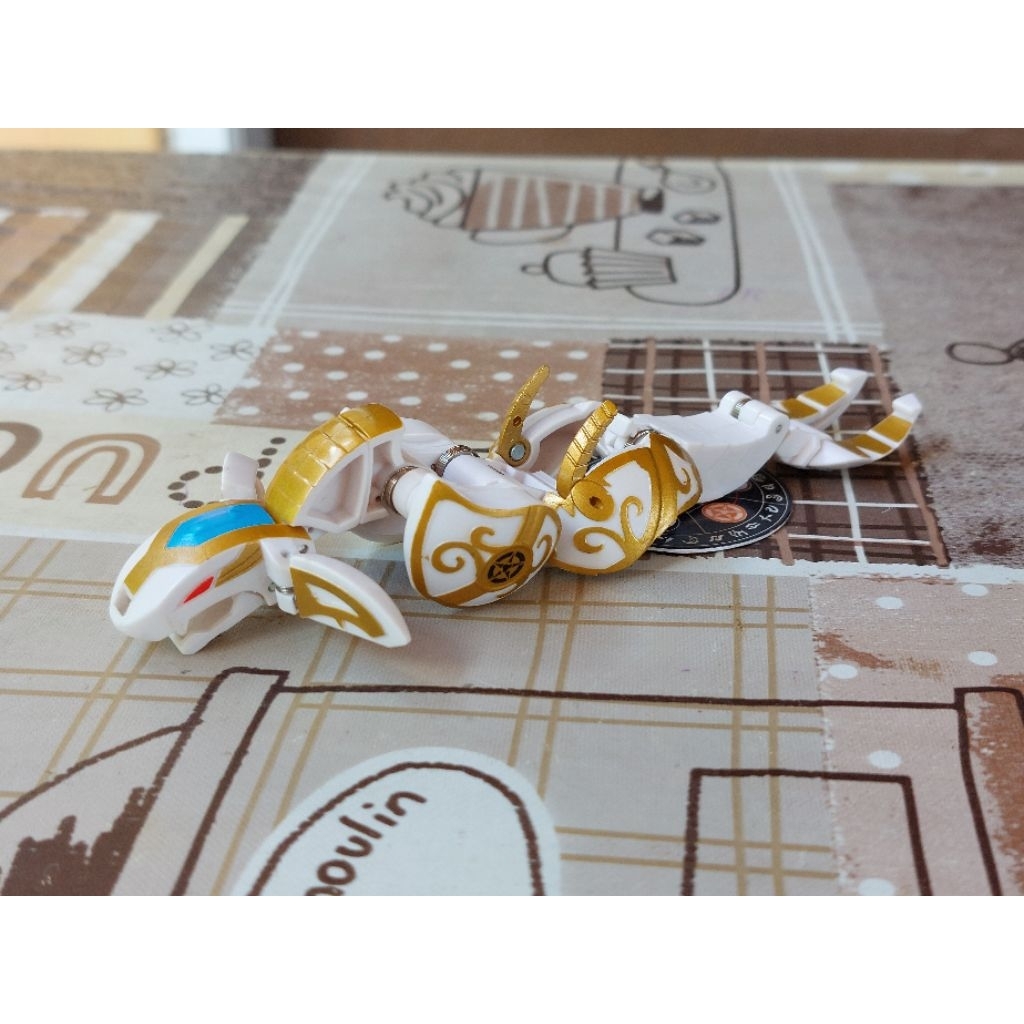 Bakugan Bakutech Naga Daja