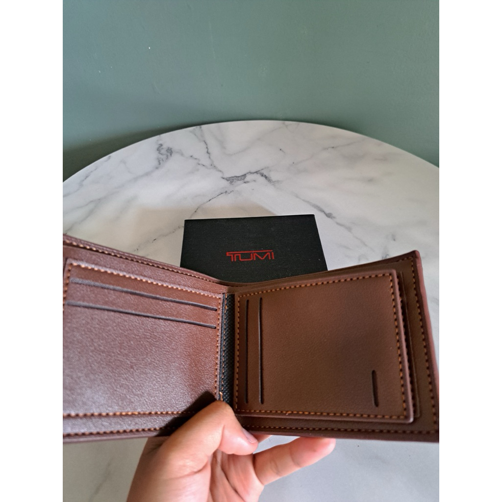 Dompet Pria TUMI- Brown Kulit sintetis