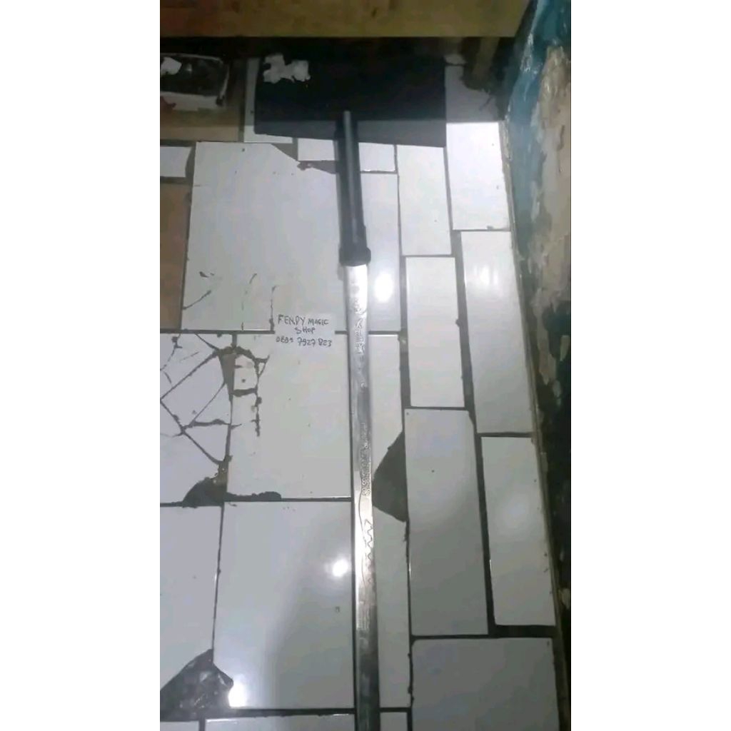 gimick SM shogun/selendang bara api