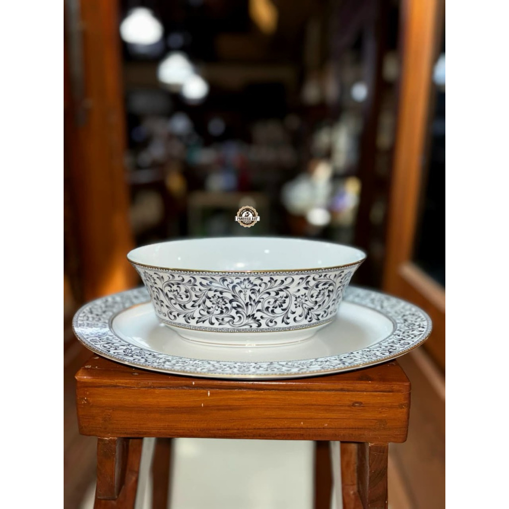 Set mangkok plus tatakan lodor lawas