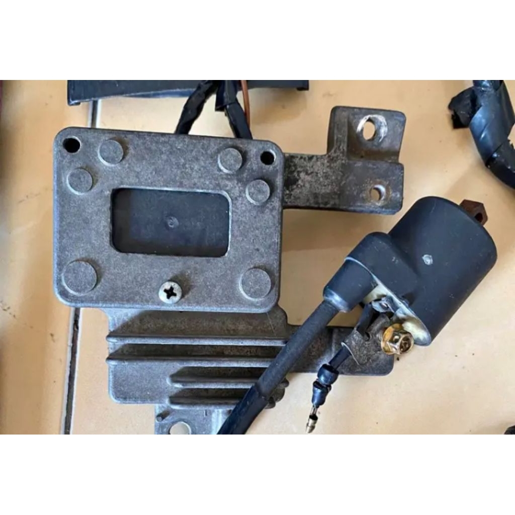 kiprok ecu cdi honda karisma dan supra x kirana barang asli original copotan masih bagus,,