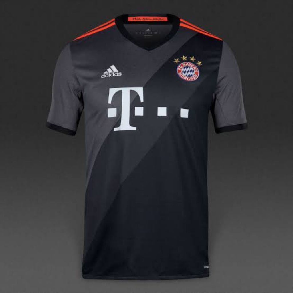 Jersey Original Bayern Munchen Away 2015/16