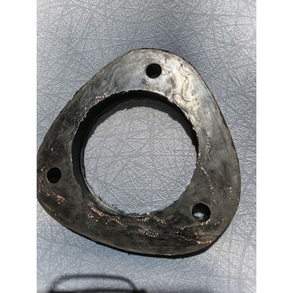 karet segi tiga atau bantalan buat carry 15/futura dan APV, 1,5 CM PER 2 PC