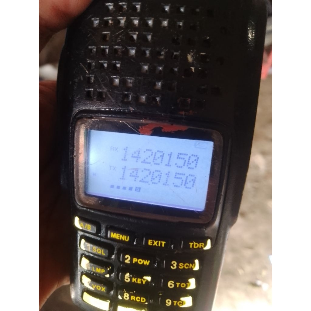 ht vev 10 VHF, 10wat