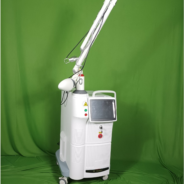 Co2 Fractional Laser Alat kecantikan