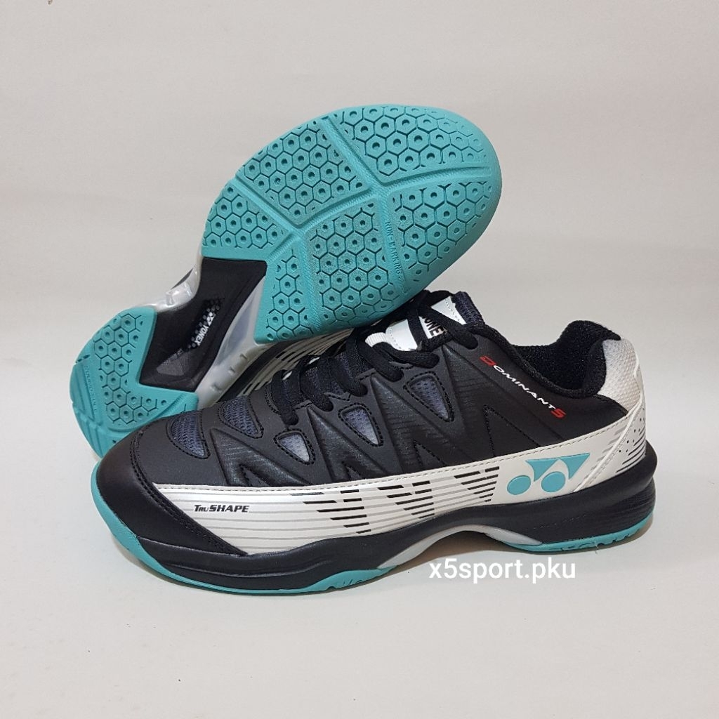 Sepatu Badminton Yonex Dominant 5