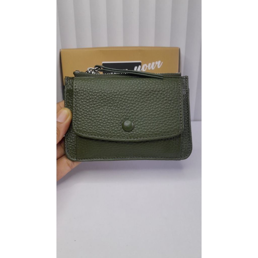 Dompet kartu wanita simple tipis warna hijau | Playbook | Kulit domba asli | Rebecca